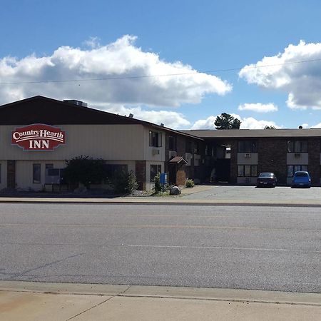 Country Hearth Inn-Iron Mountain Exterior photo